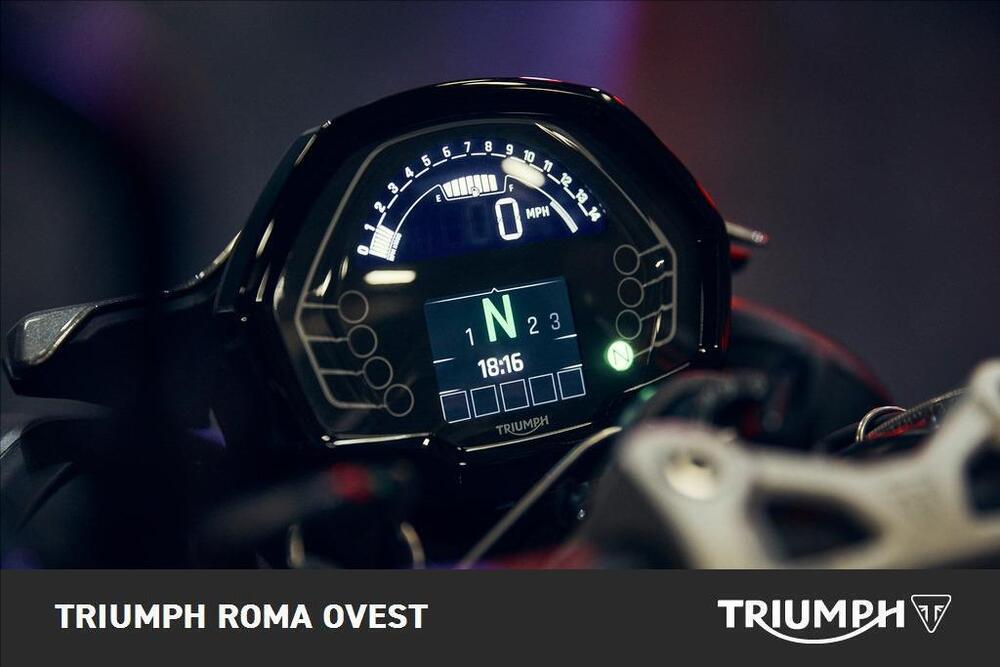 Triumph Street Triple 765 R (2023 - 25) (5)