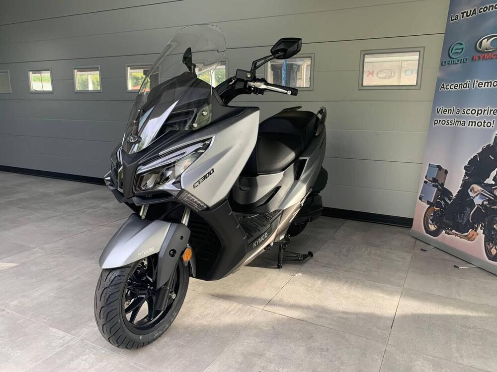 Kymco X-Town 300i City (2021 - 25) (5)