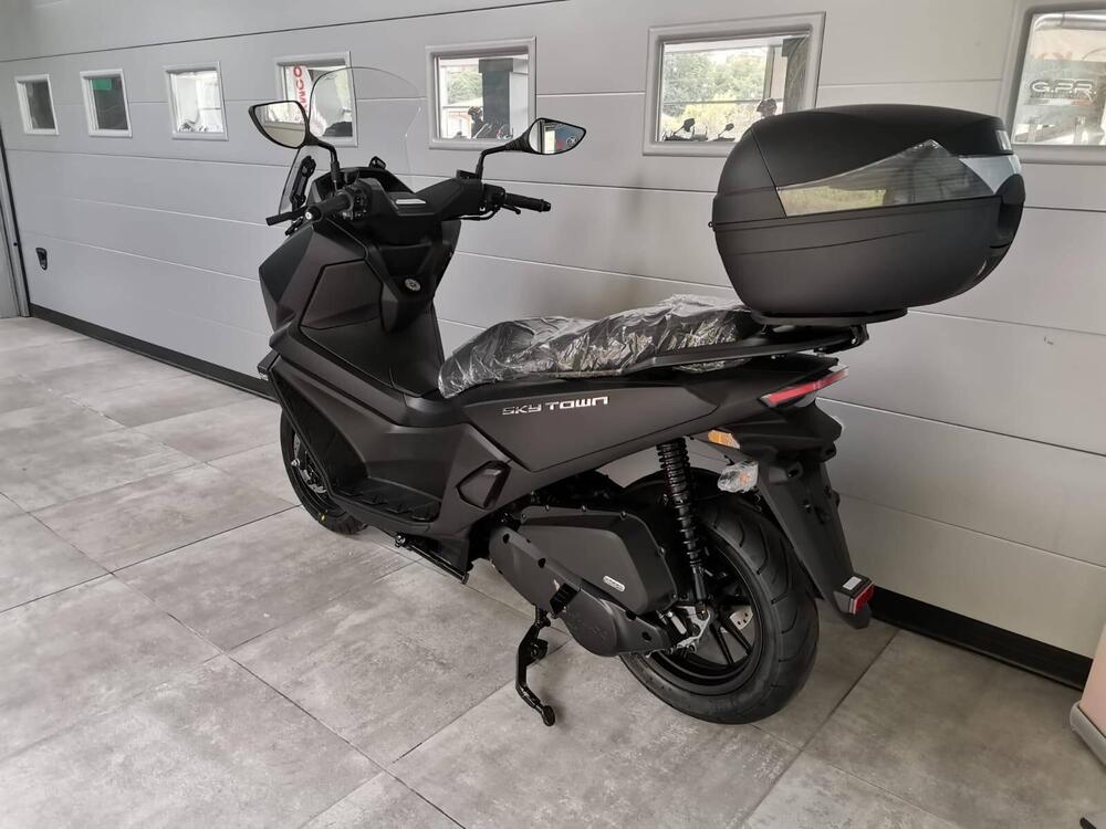 Kymco Skytown 125i (2024 - 25) (5)