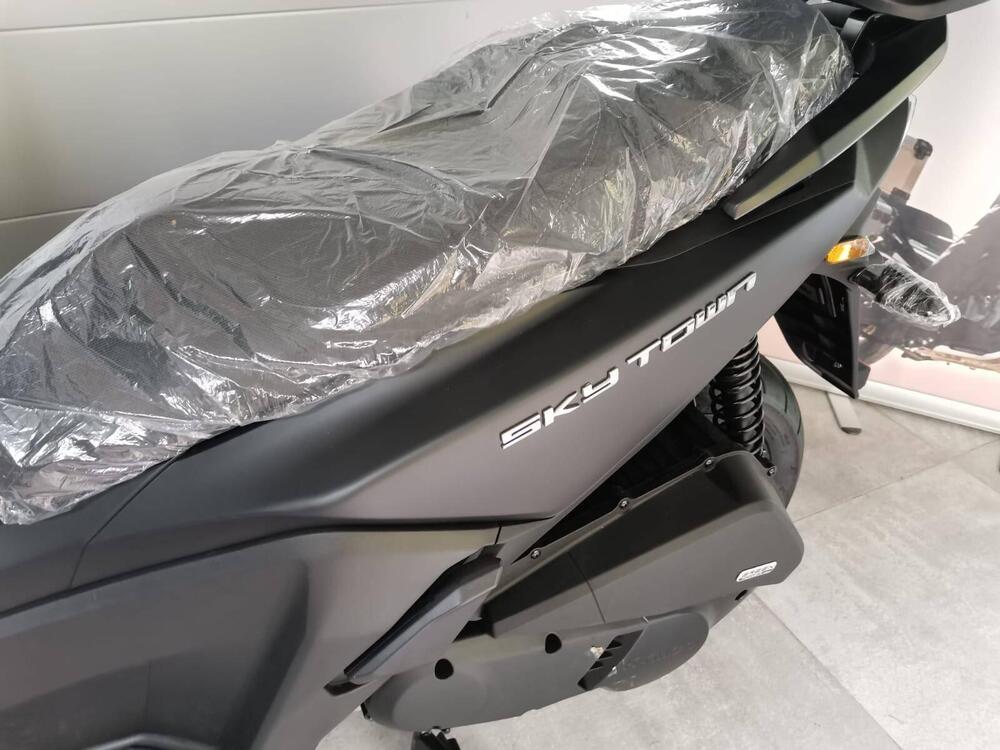 Kymco Skytown 125i (2024 - 25) (10)