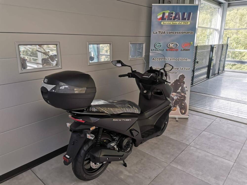 Kymco Skytown 125i (2024 - 25) (11)