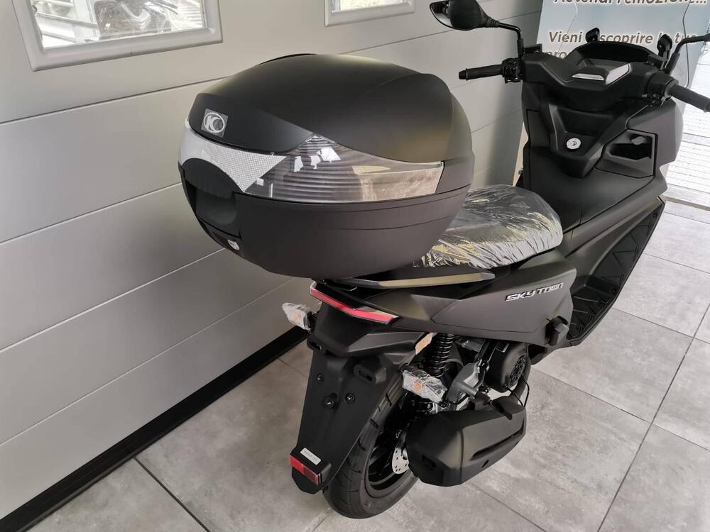 Kymco Skytown 125i (2024 - 25) (16)