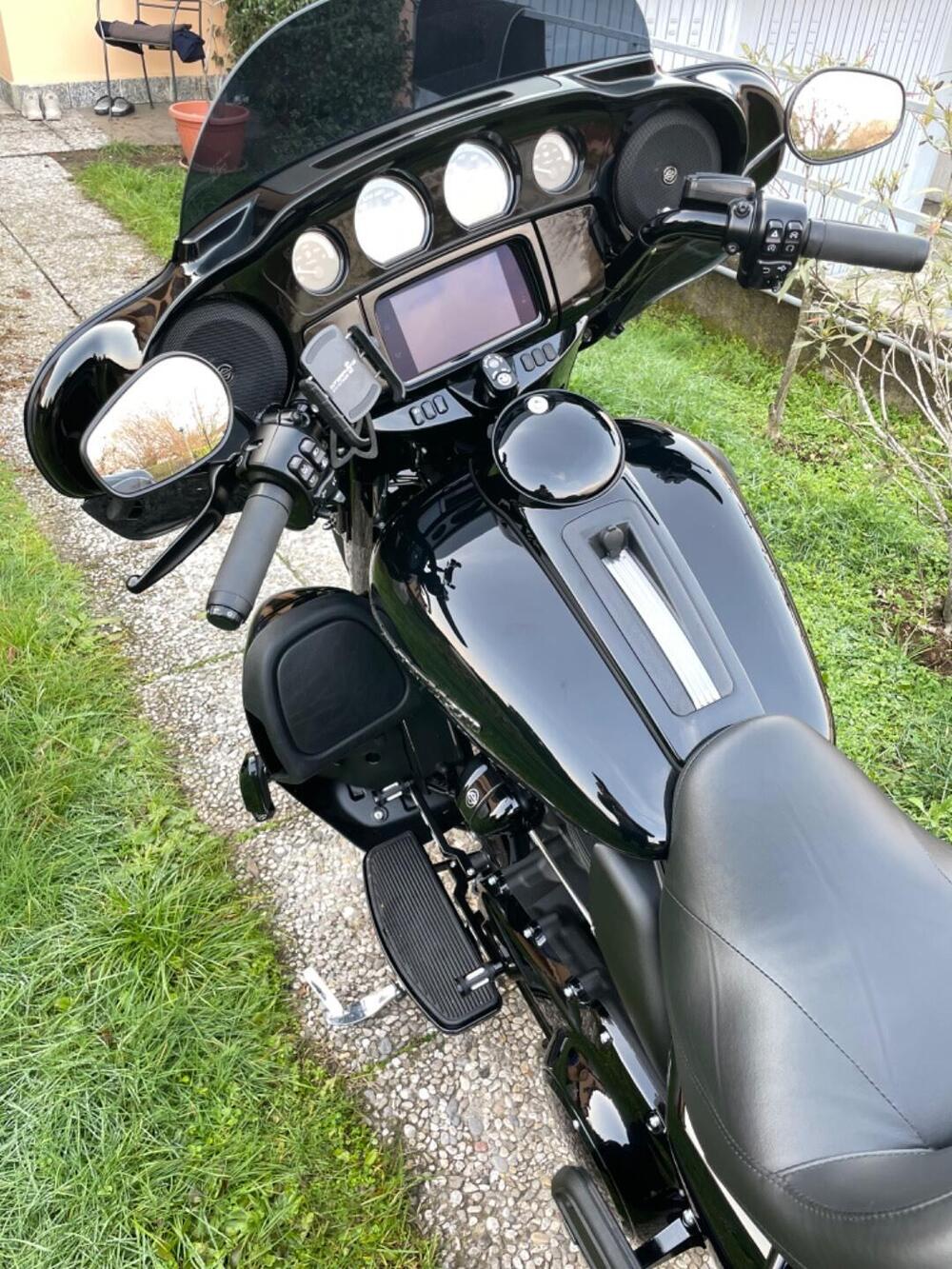 Harley-Davidson 114 Electra Glide Ultra Limited (2021 - 22) - FLHTK (5)