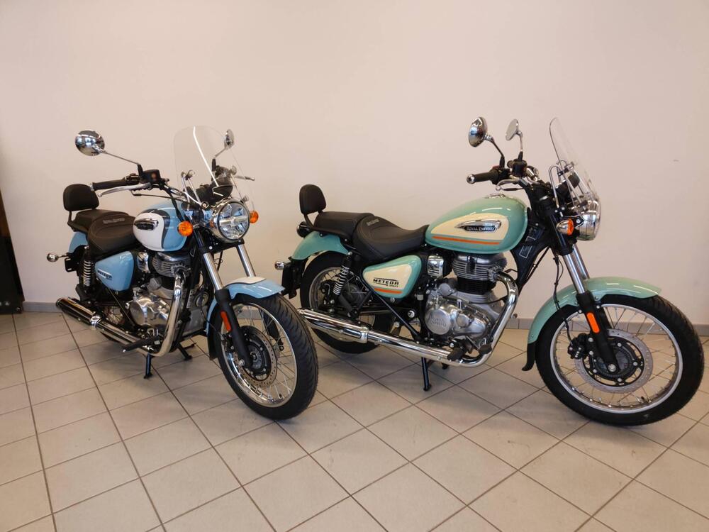 Royal Enfield Meteor 350 Aurora (2024 - 26) (3)