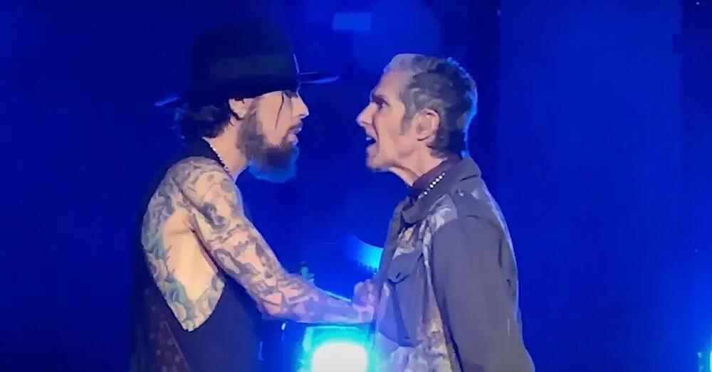 Perry Farrell e Dave Navarro come Liam e Noel Gallagher degli Oasis? La reunion dei Jane&rsquo;s Addiction non &egrave; andata esattamente come ci si aspettava&hellip;