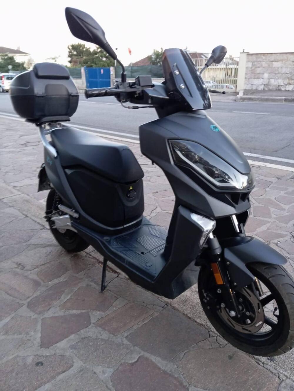 Lifan E4 L1e Doppia Batteria (2021 - 25) (2)