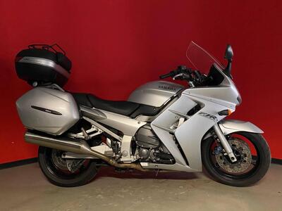 Yamaha FJR 1300 (2001 - 03) usata