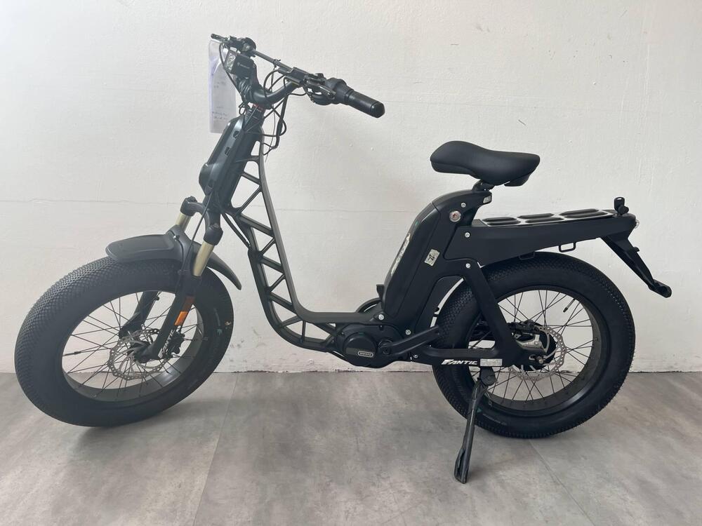 Fantic Motor Issimo 45 (2022 - 25) (2)