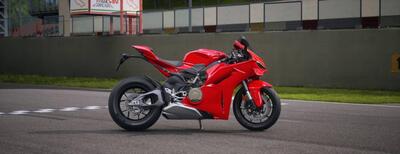 Ducati Panigale V4 (2025) nuova