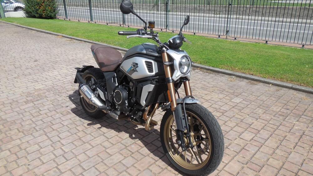 CFMOTO 700CL-X Heritage (2021 - 25) (4)