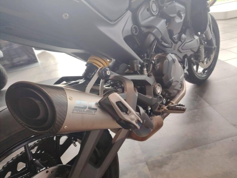 Ducati Monster 937 + (2021 - 25) (5)
