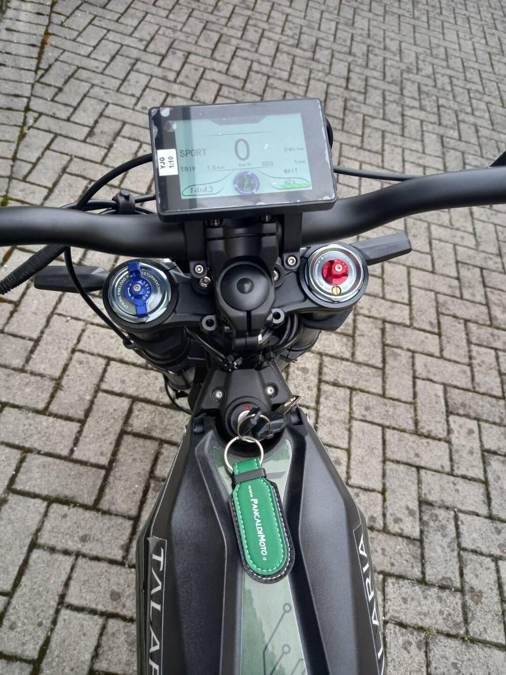 Talaria Moto Sting TL4000 R L1e (2023 - 25) (3)