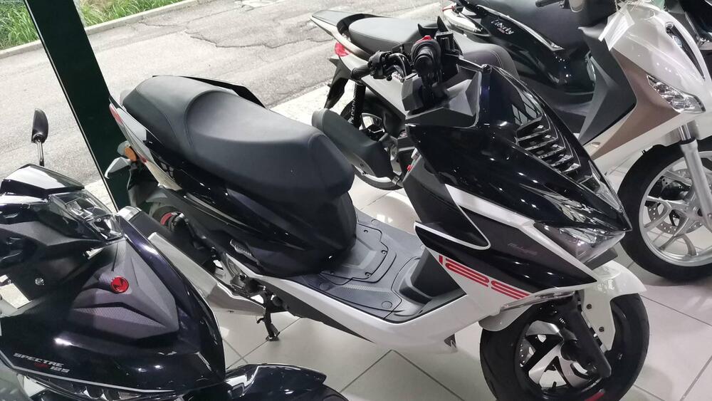 Malaguti Mission 125 (2020 - 25) (4)