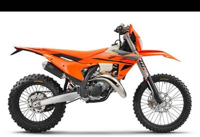 KTM 125 XC-W (2025) nuova