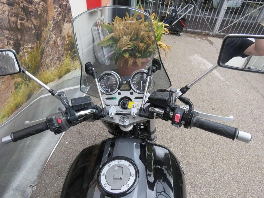 Yamaha XJR 1300 (2002 - 06) (8)