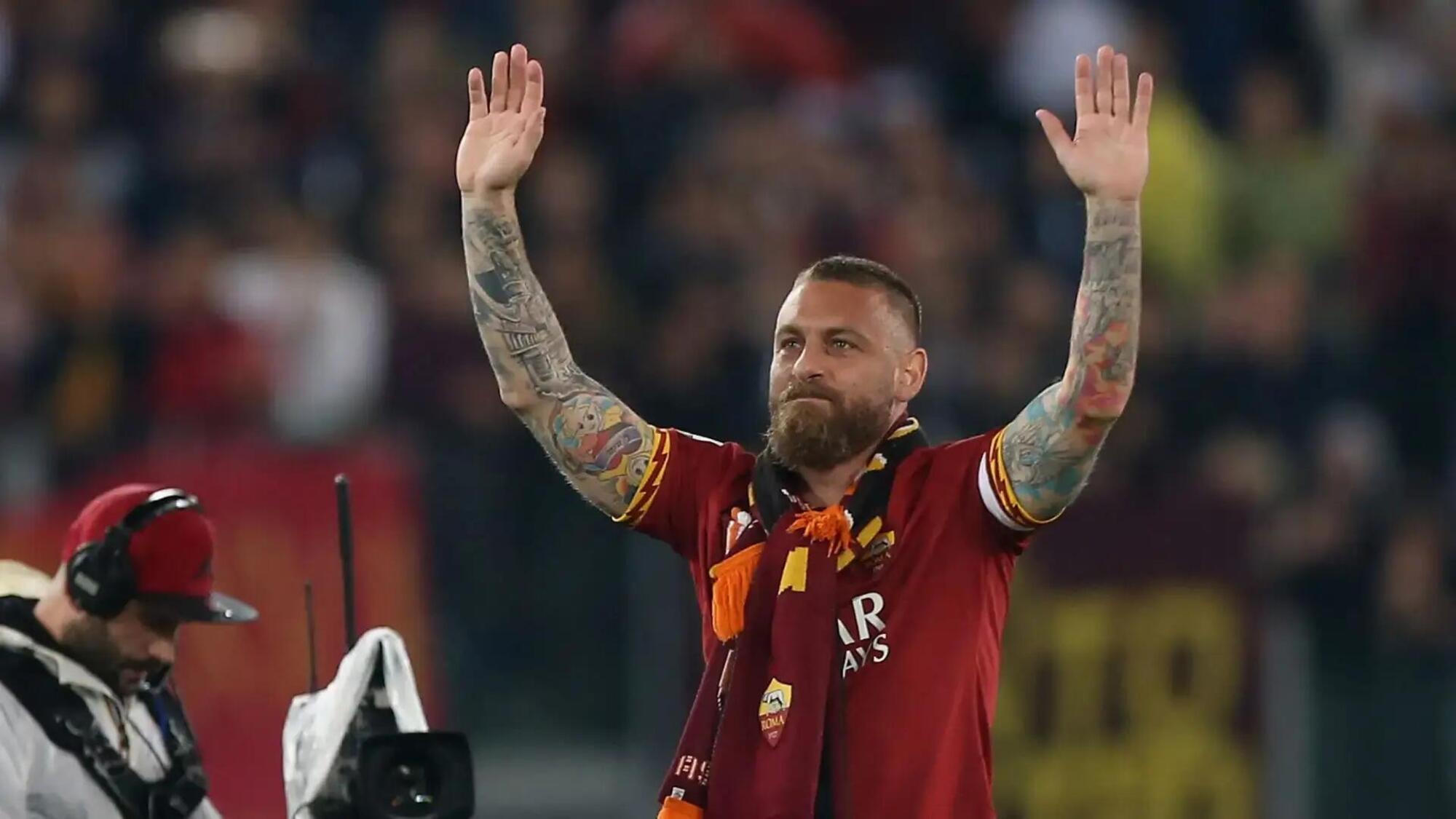 Daniele De Rossi, allenatore esonerato dalla Roma