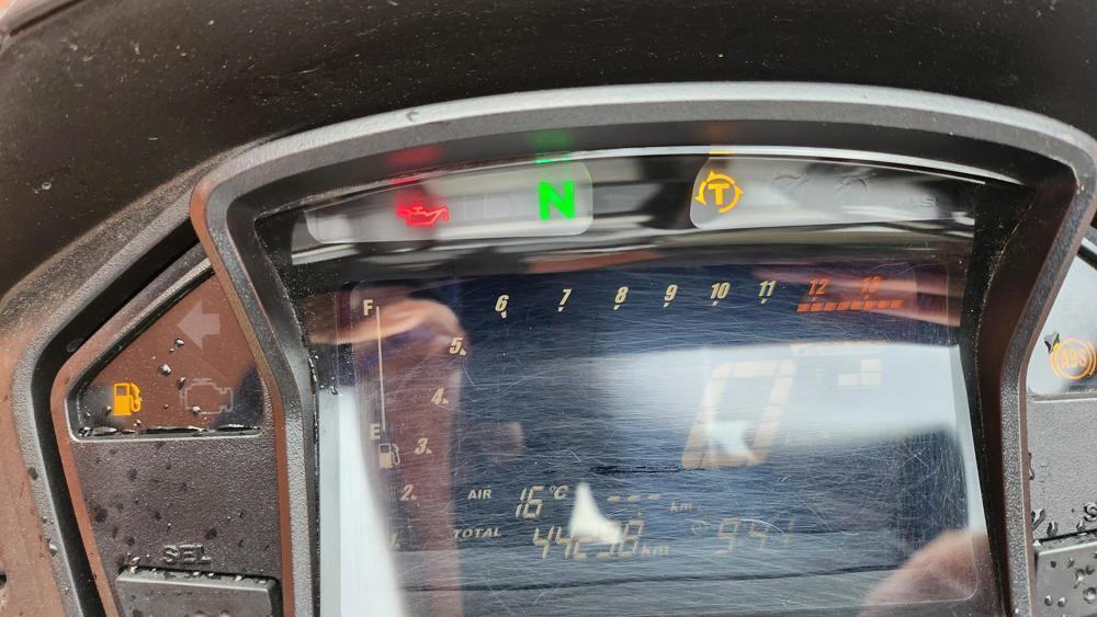 Honda Crossrunner Travel Edition ABS (2015 - 18) (5)