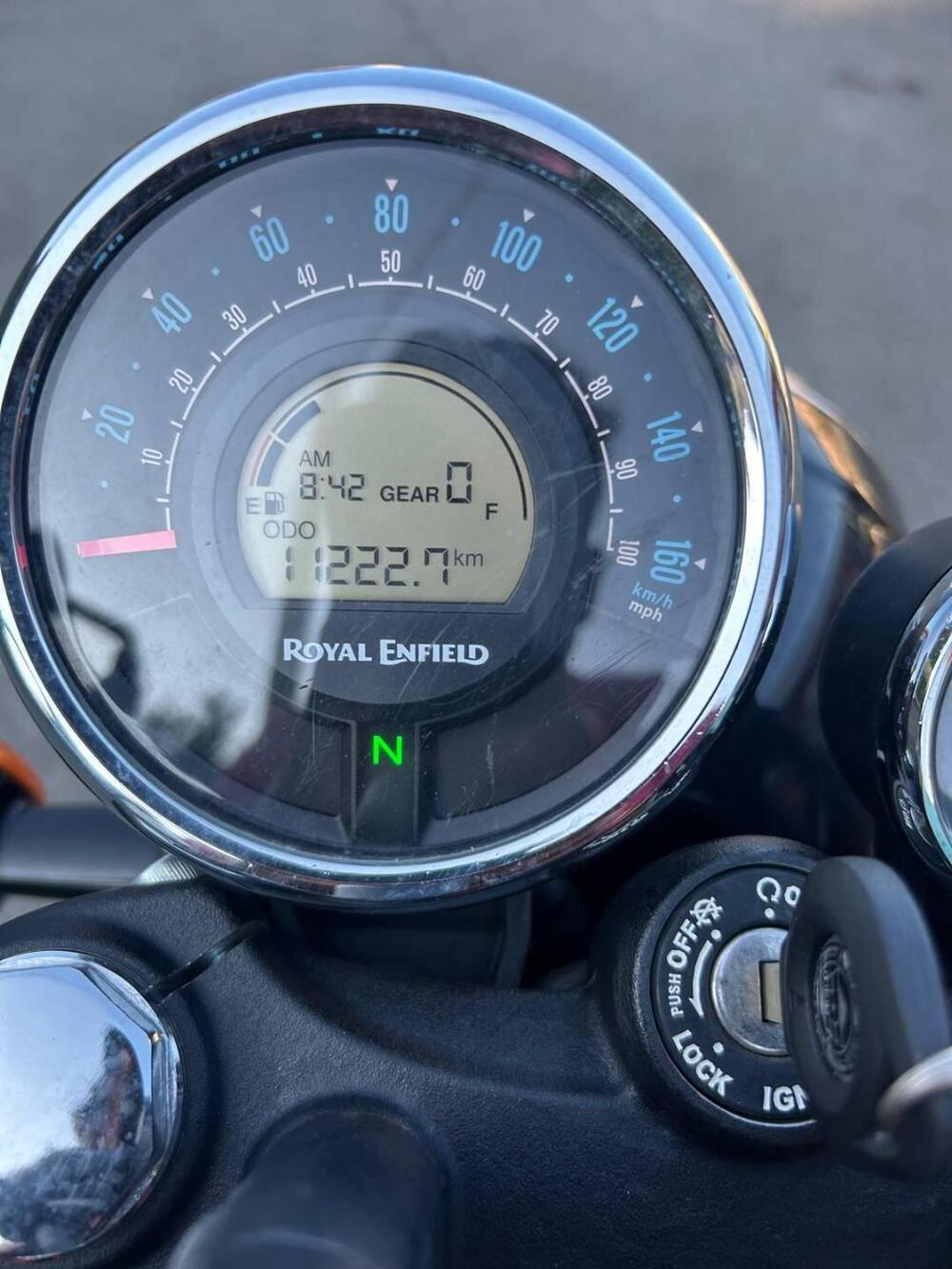 Royal Enfield Meteor 350 (2021 - 26) (3)