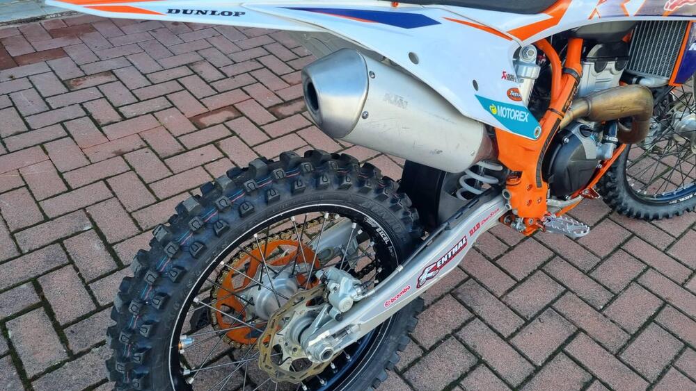 KTM 250 SX-F (2022) (6)