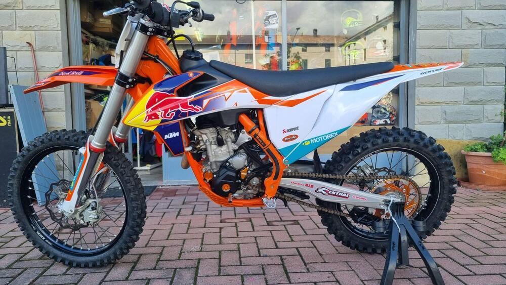 KTM 250 SX-F (2022) (2)
