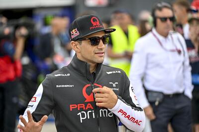 MotoGP 2024. GP dell'Emilia Romagna. Jorge Martin: "Mi scuso per il gesto ma non sono d'accordo. Se un pilota fa perdere posizioni lo devi sanzionare"