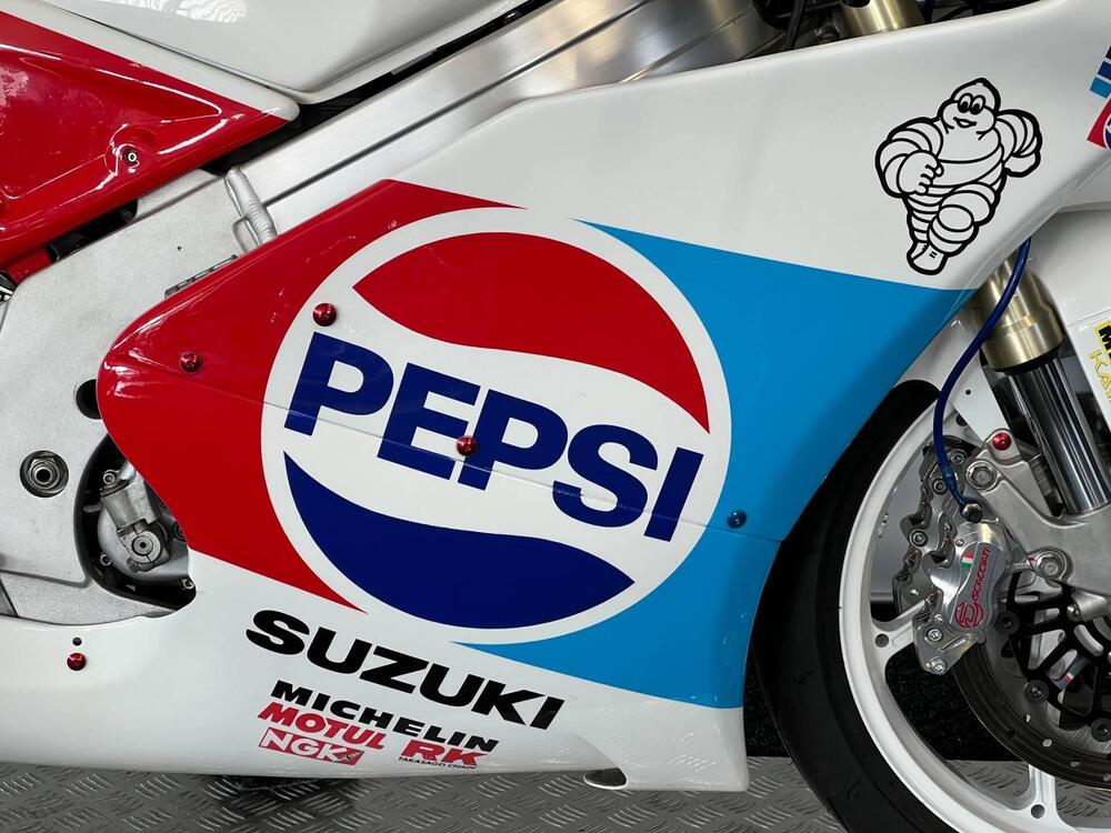 Suzuki RGV 250 (1989 - 97) (8)