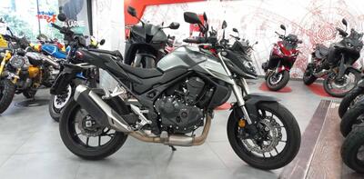 Honda CB 750 Hornet (2023 - 24) usata