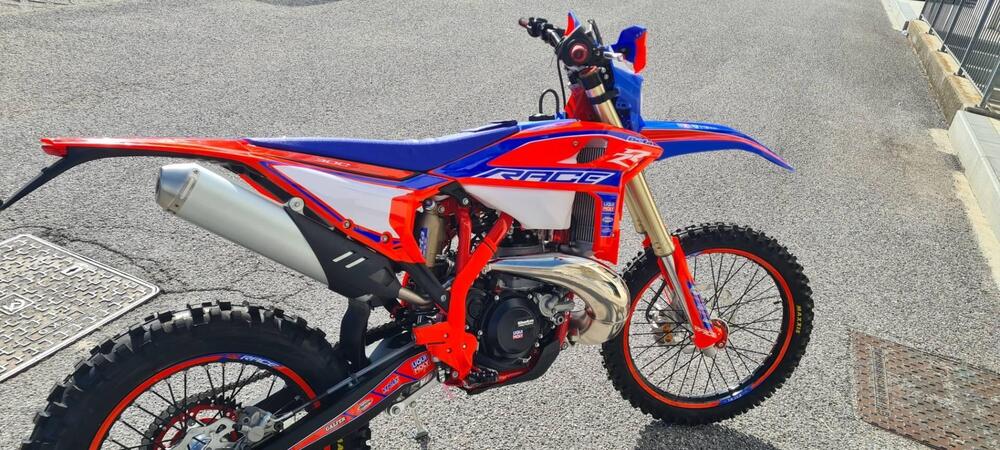 Betamotor RR 300 2T Enduro Race (2025) (6)