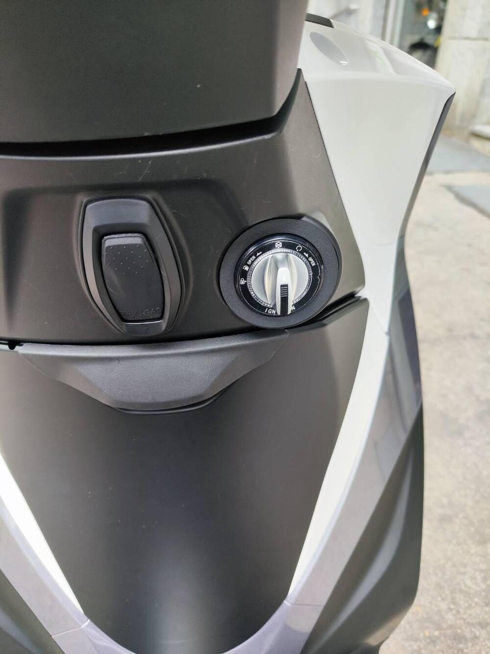 Morbidelli SC125LX (2024 - 25) (17)