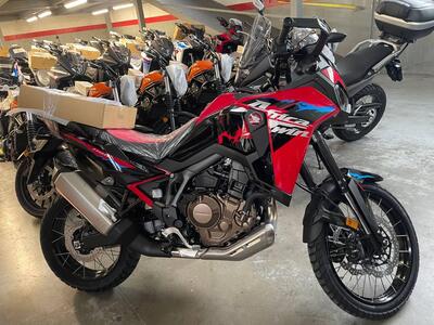 Honda Africa Twin CRF 1100L ES DCT (2024 - 25) nuova