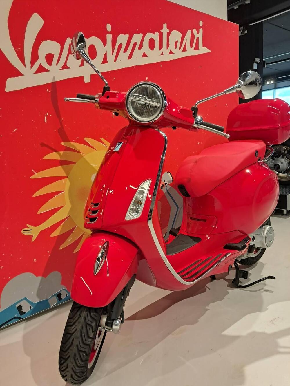 Vespa Primavera 50 RED (2023 - 25) (5)