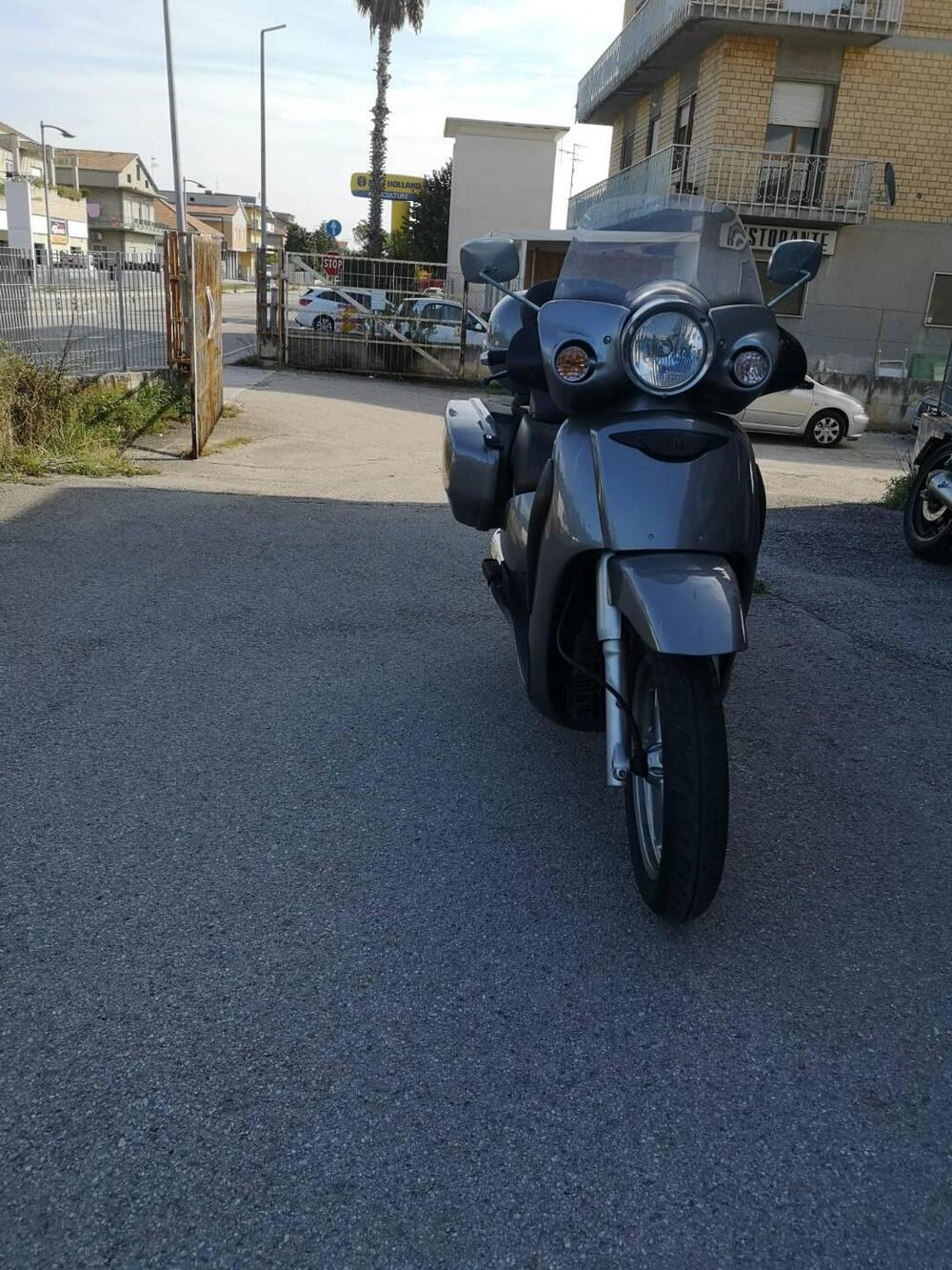 Aprilia Scarabeo 250 GT (2004 - 07) (5)