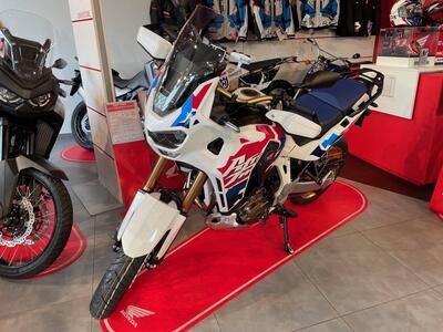 Honda Africa Twin CRF 1100L Adventure Sports DCT (2024 - 25) nuova
