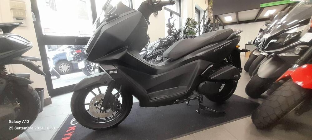 Kymco Skytown 125i (2024 - 26) (2)