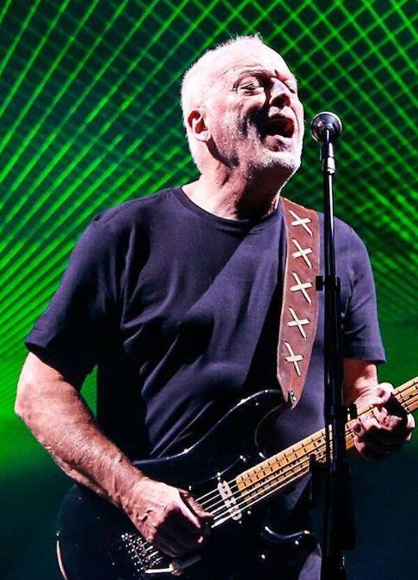 David Gilmour con Luck and Strange dimostra che i veri Pink Floyd sono quelli senza Roger Waters. Ascoltare per credere al Circo Massimo di Roma... 