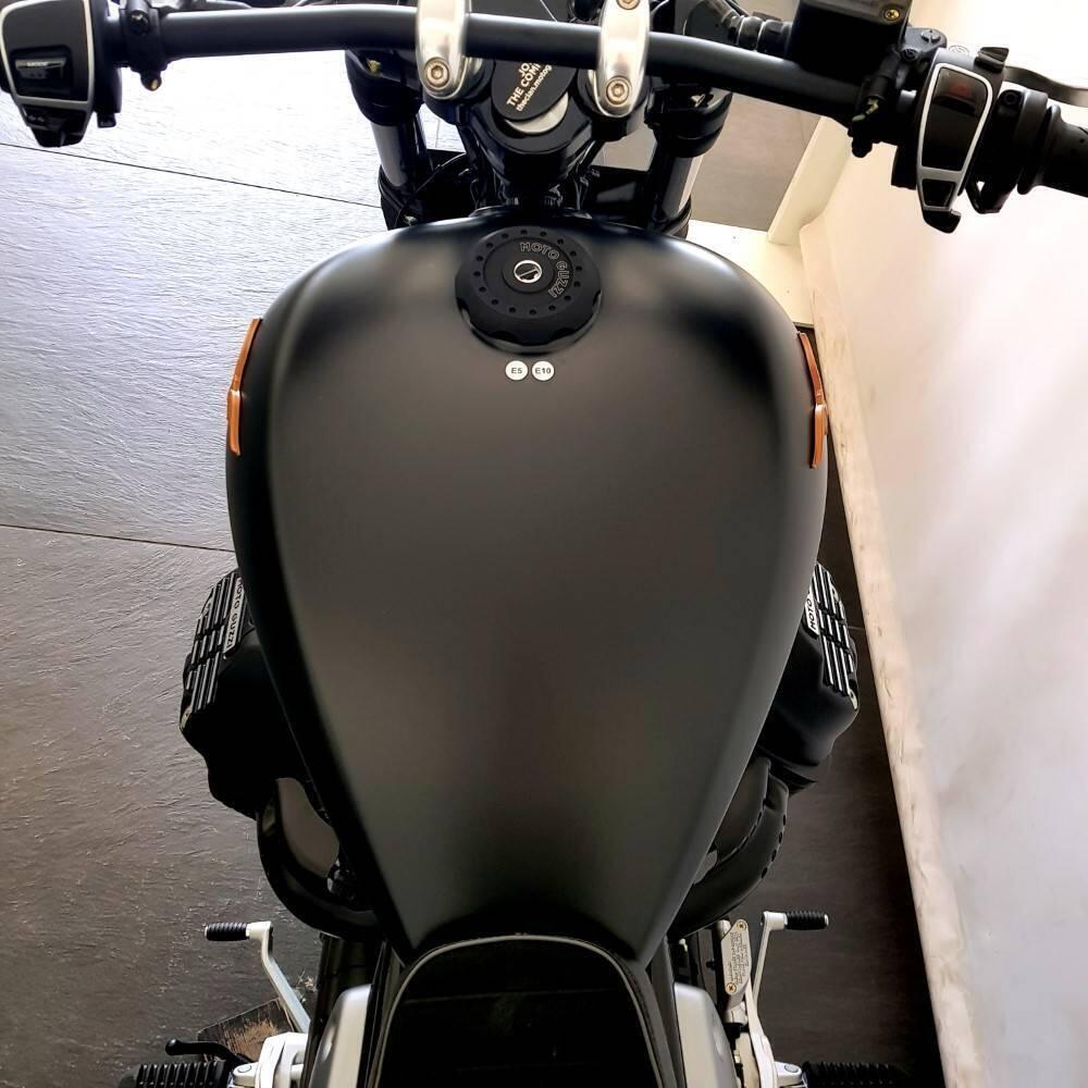 Moto Guzzi V9 Bobber (2021 - 25) (6)