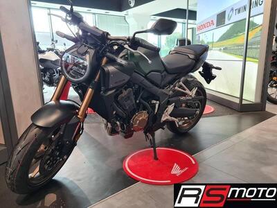 Honda CB 650 R E-Clutch (2024 - 25) nuova