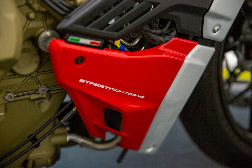 Ducati Streetfighter V4 1100 (2021 - 22) (17)