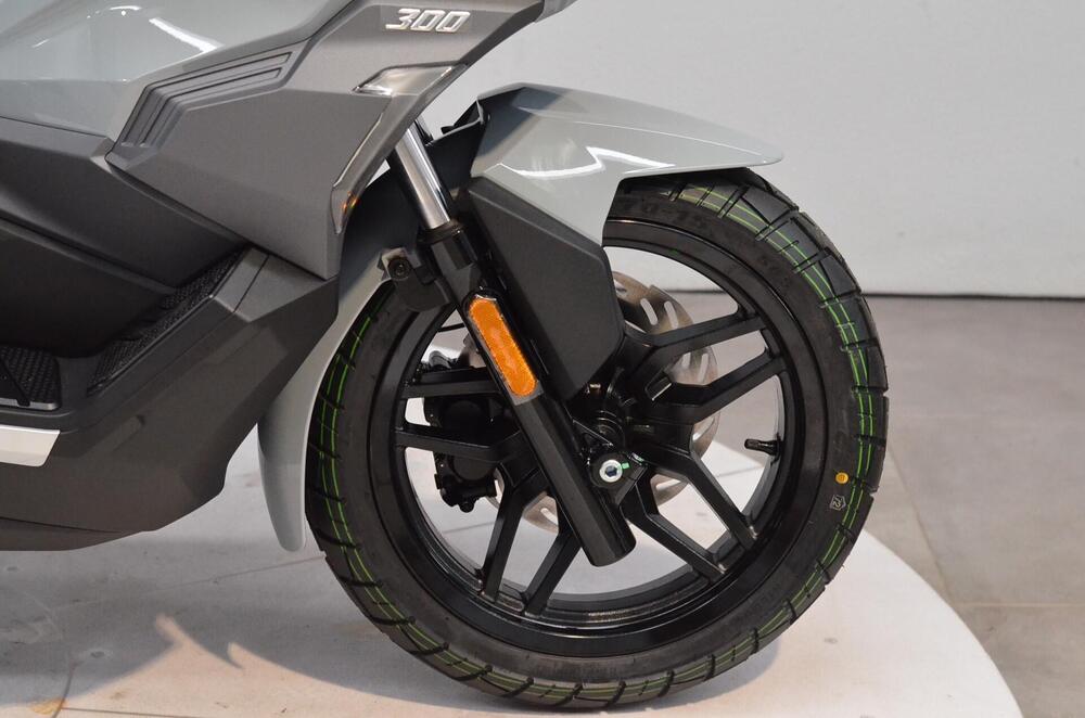 Sym ADX 300 (2024 - 25) (5)