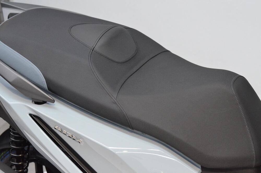 Sym ADX 300 (2024 - 25) (6)