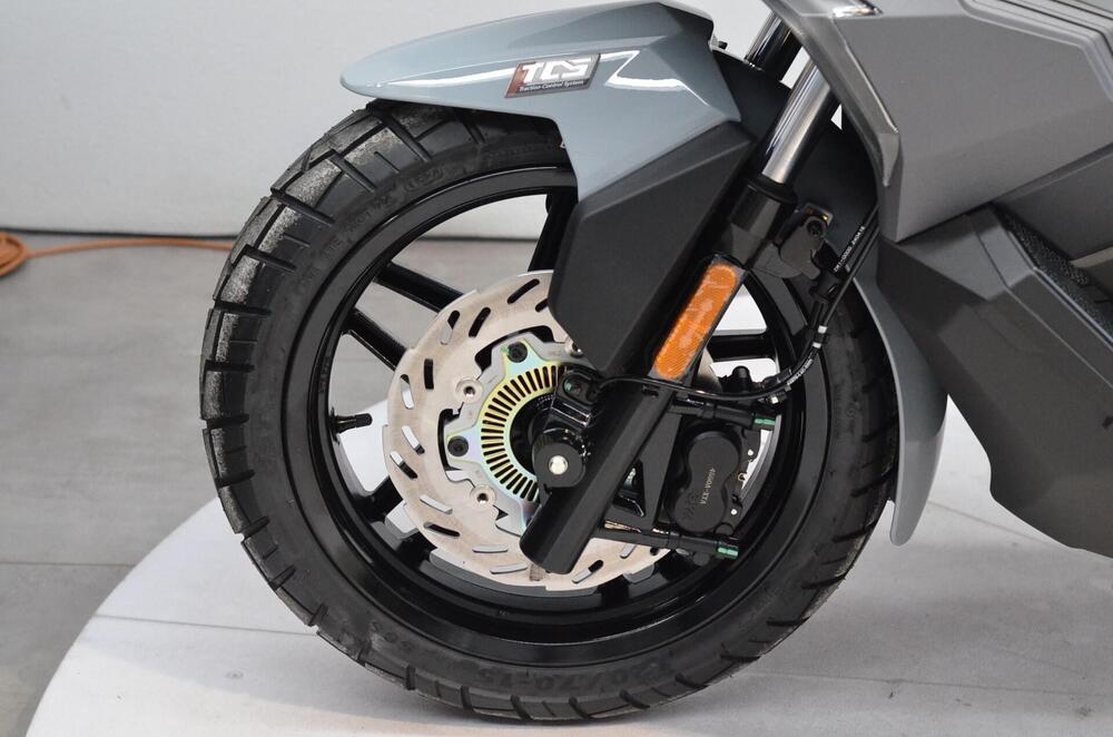 Sym ADX 300 (2024 - 25) (10)