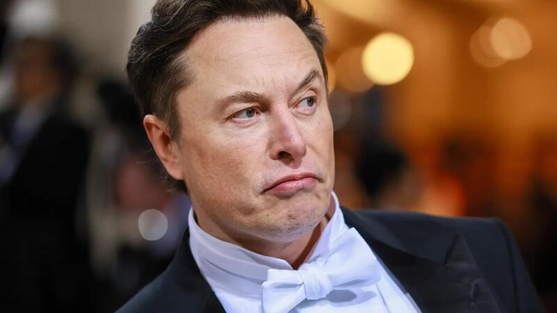 Elon Musk: operai tedeschi finti malati? Pazzesco, mando il medico fiscale a tutti