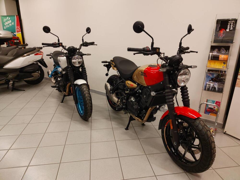 Royal Enfield Guerrilla 450 (2024 - 26) (7)