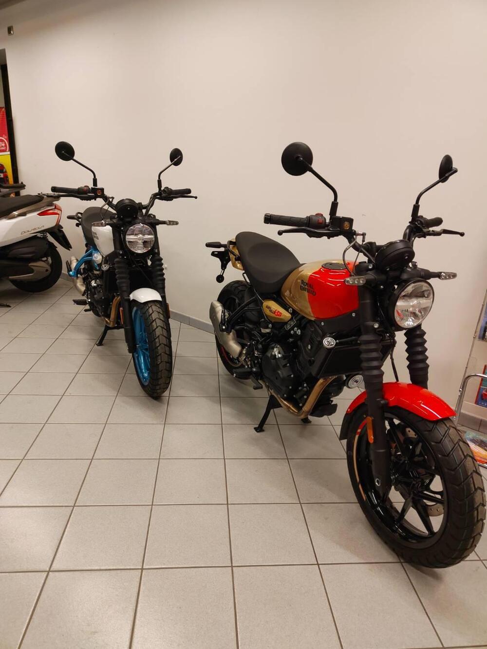 Royal Enfield Guerrilla 450 (2024 - 26) (8)