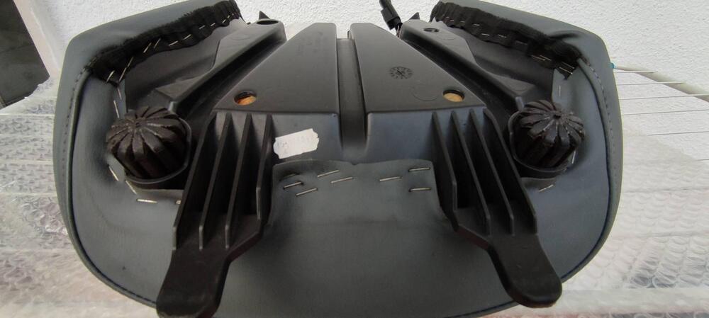 SELLA RIBASSATA RISCALDATA BMW RT 1200 ORIGINALE (4)