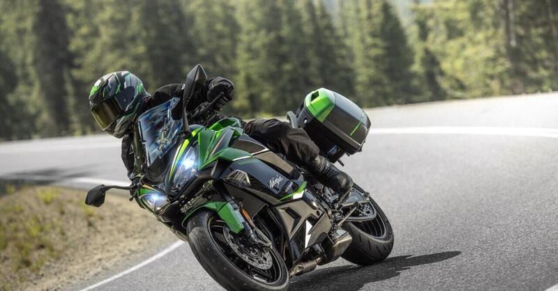 Kawasaki Ninja 1100SX, ecco come cambia la sport tourer per il 2025