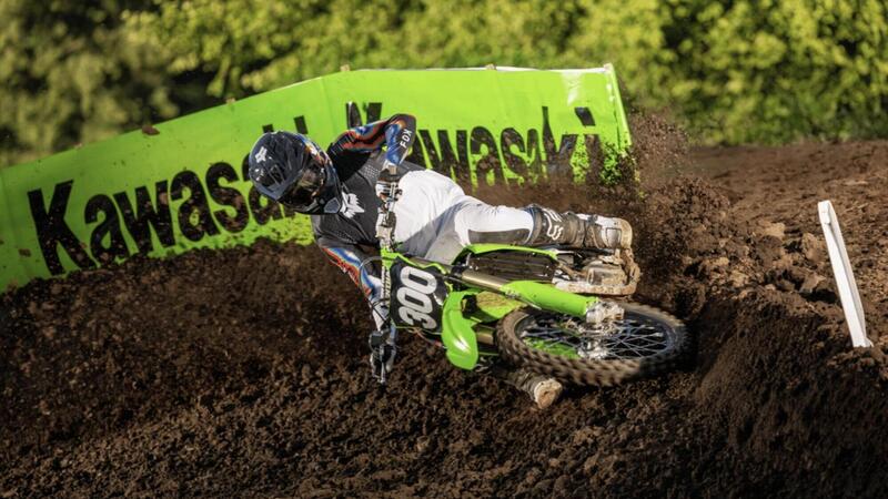 Kawasaki enduro e cross 2025 in prova per il Green Weekend