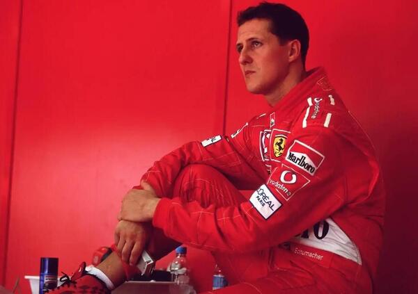 Cosa c&#039;&egrave; di vero nella storia della &quot;prima apparizione pubblica&quot; di Michael Schumacher? 