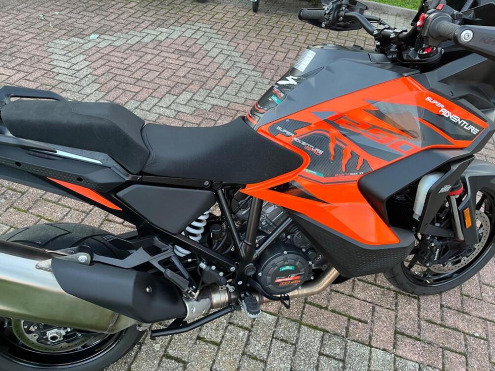 KTM 1290 Super Adventure S (2022 - 25) (15)