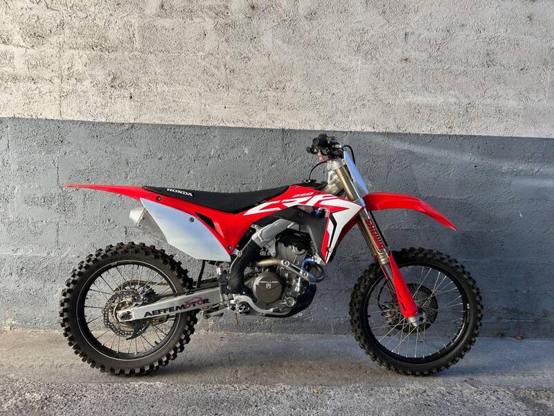 Honda CRF 250R (2020) (3)